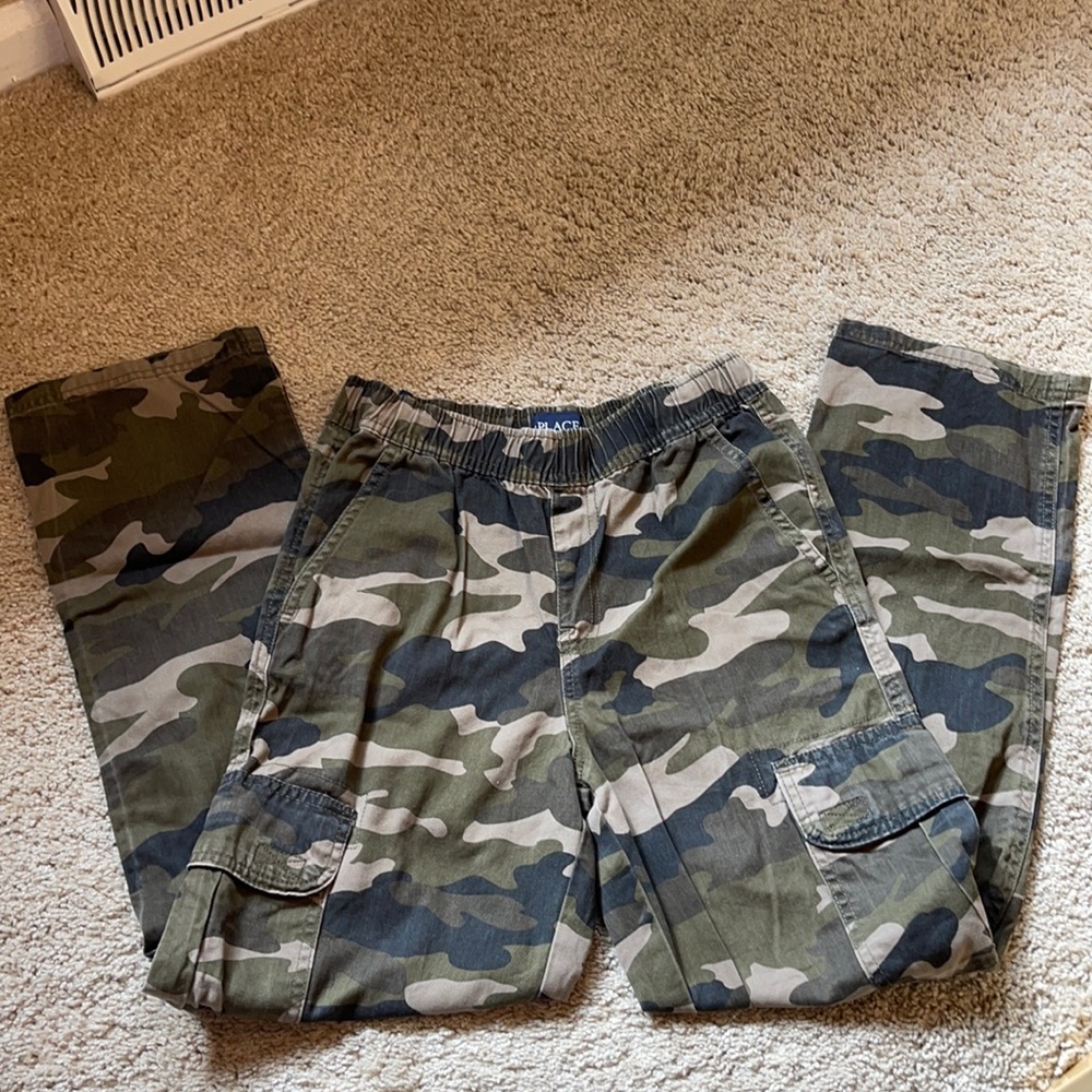 Boys pull-on camo cargo pants